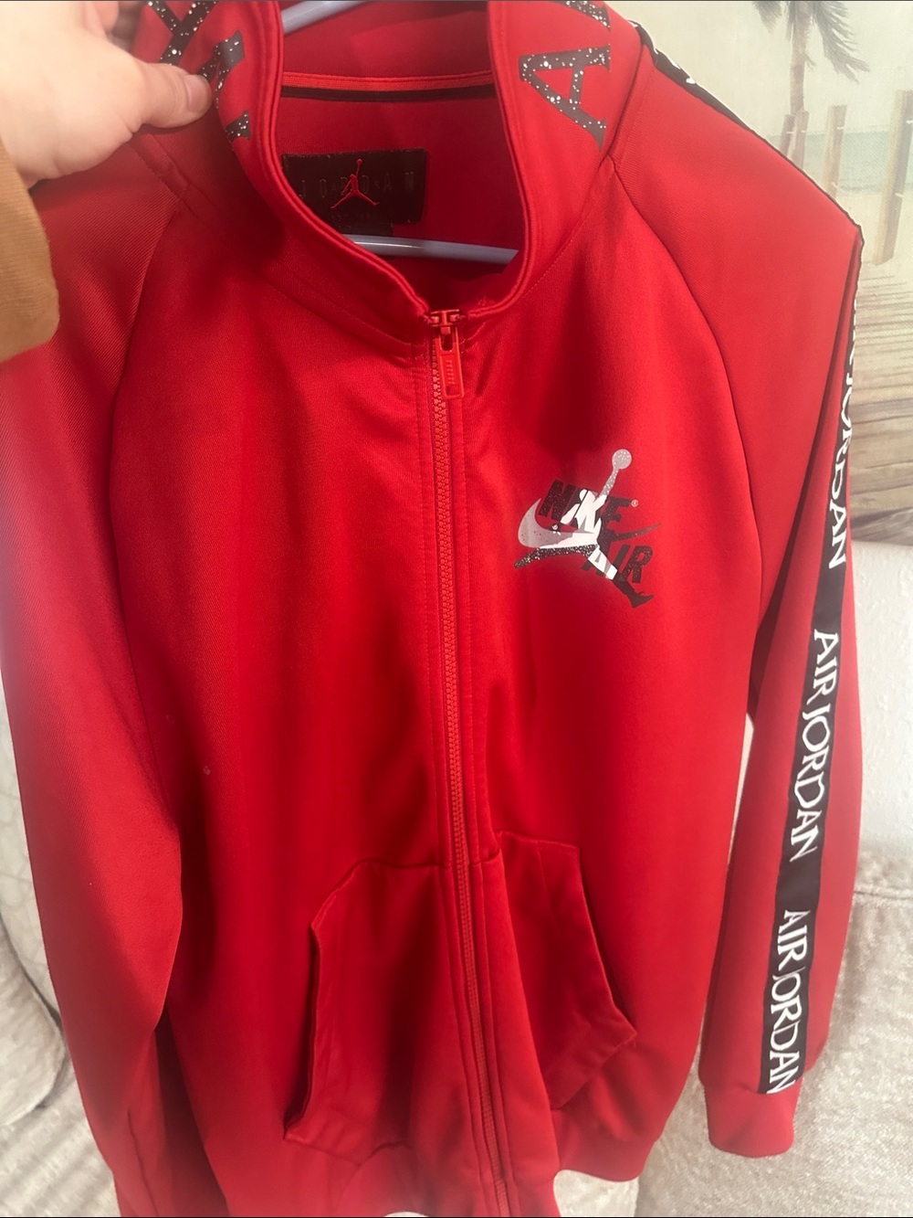 Jordan Red Full-Zip Puffer Jacket men’s medium